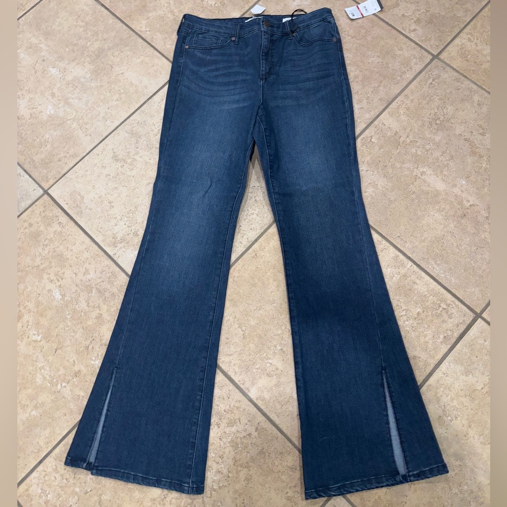 Sofia Jeans